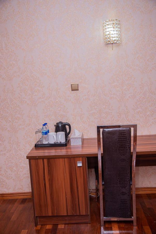 Mahogany Hotel And Suites Ибадан Экстерьер фото